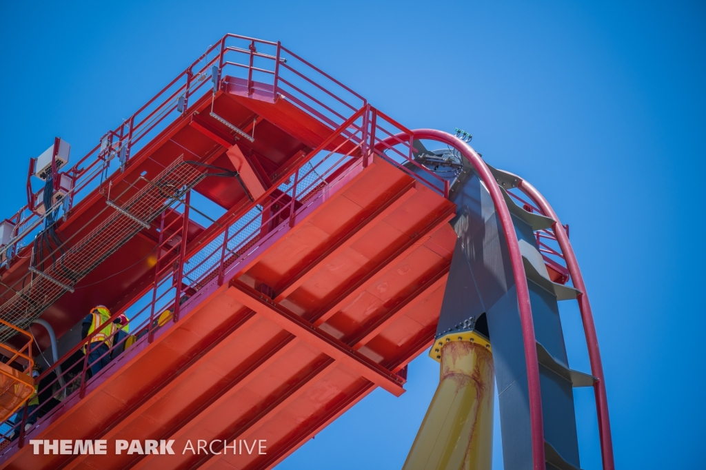 Dr. Diabolical's Cliffhanger at Six Flags Fiesta Texas