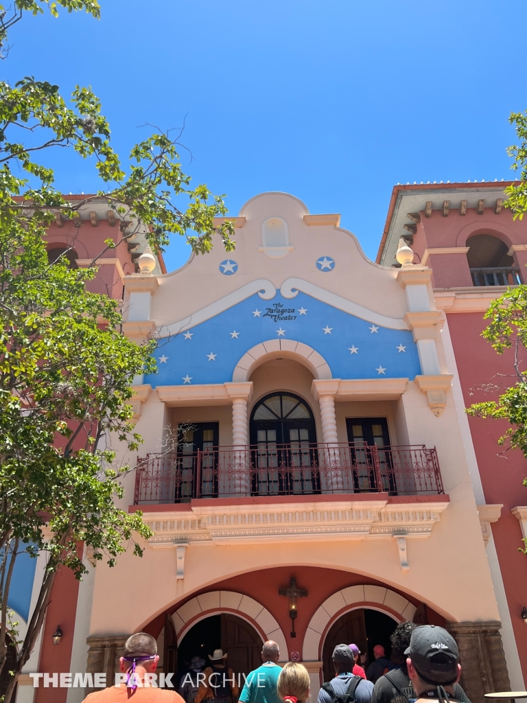 Los Festivales at Six Flags Fiesta Texas