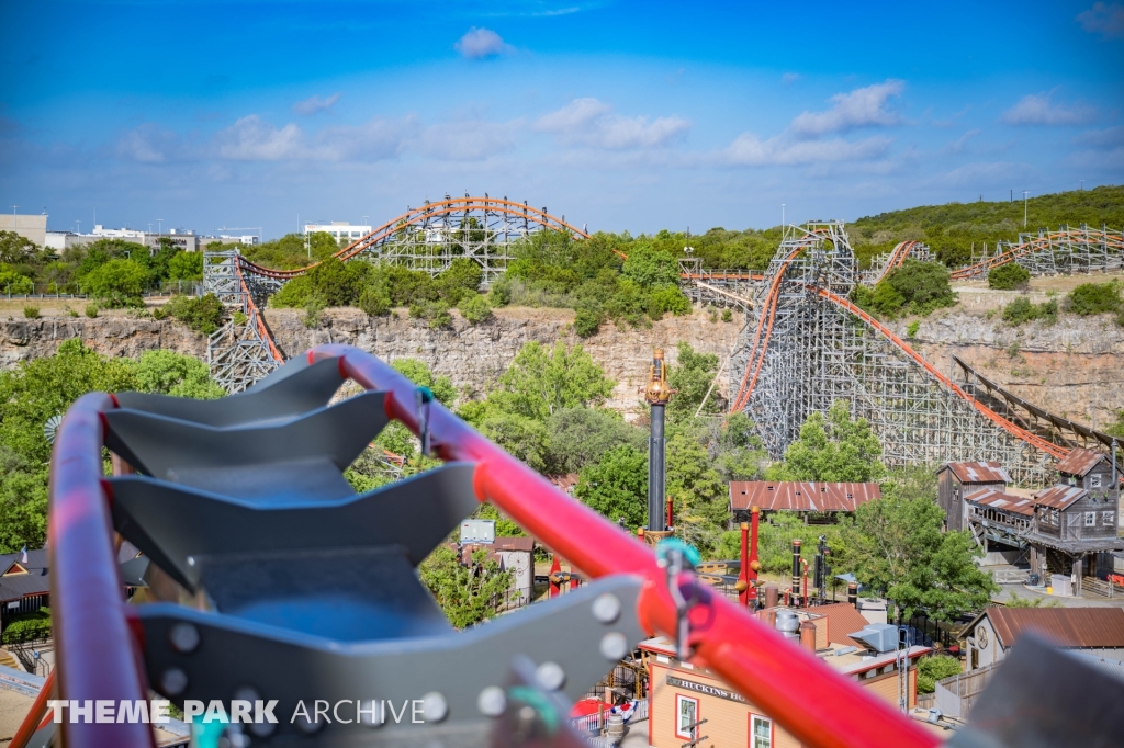 Dr. Diabolical's Cliffhanger at Six Flags Fiesta Texas