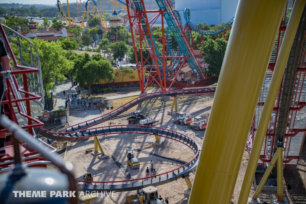 Dr. Diabolical's Cliffhanger at Six Flags Fiesta Texas