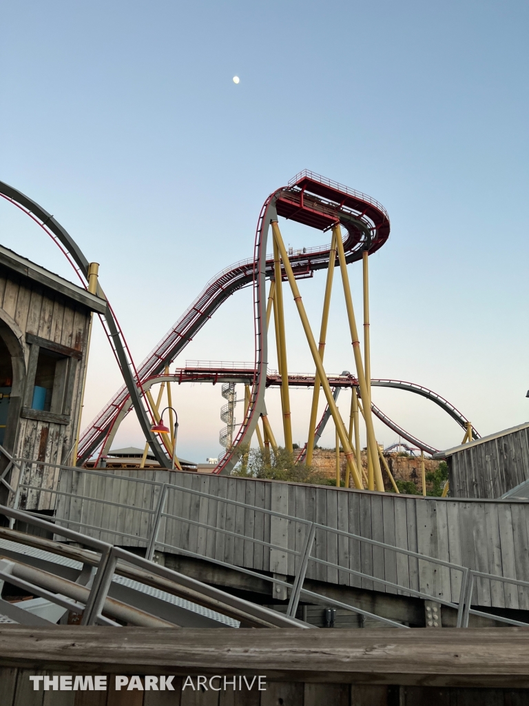 Dr. Diabolical's Cliffhanger at Six Flags Fiesta Texas