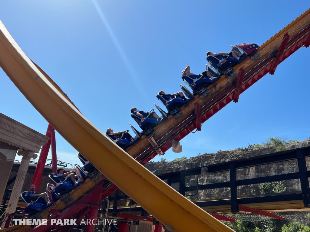 Wonder Woman Golden Lasso Coaster at Six Flags Fiesta Texas