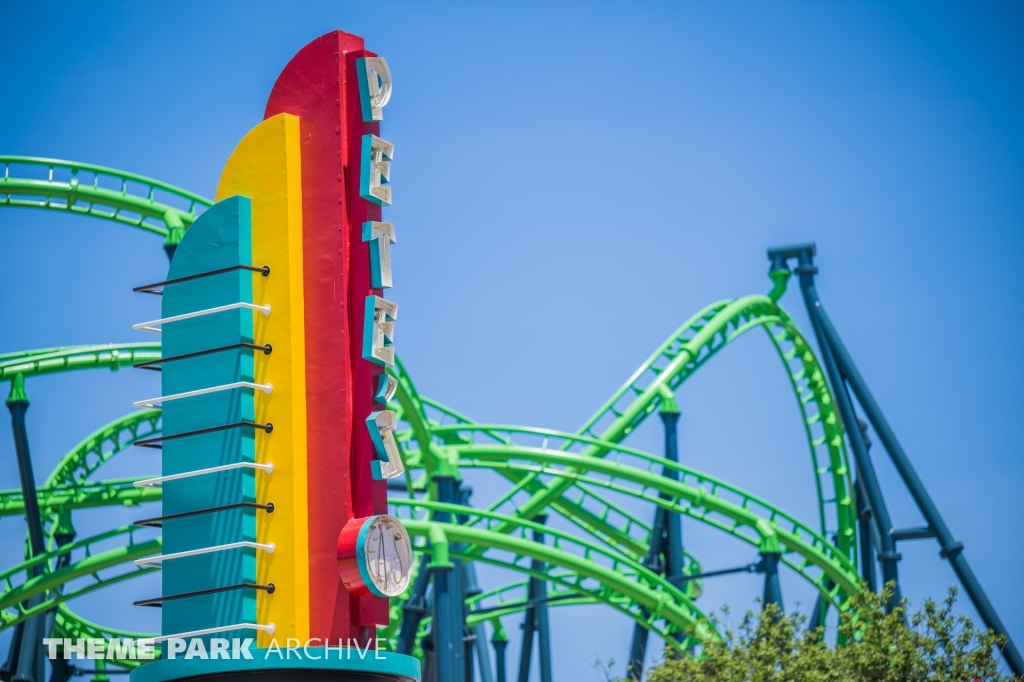 Poltergeist at Six Flags Fiesta Texas