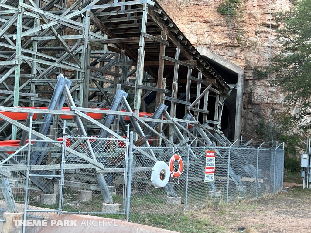 Iron Rattler at Six Flags Fiesta Texas