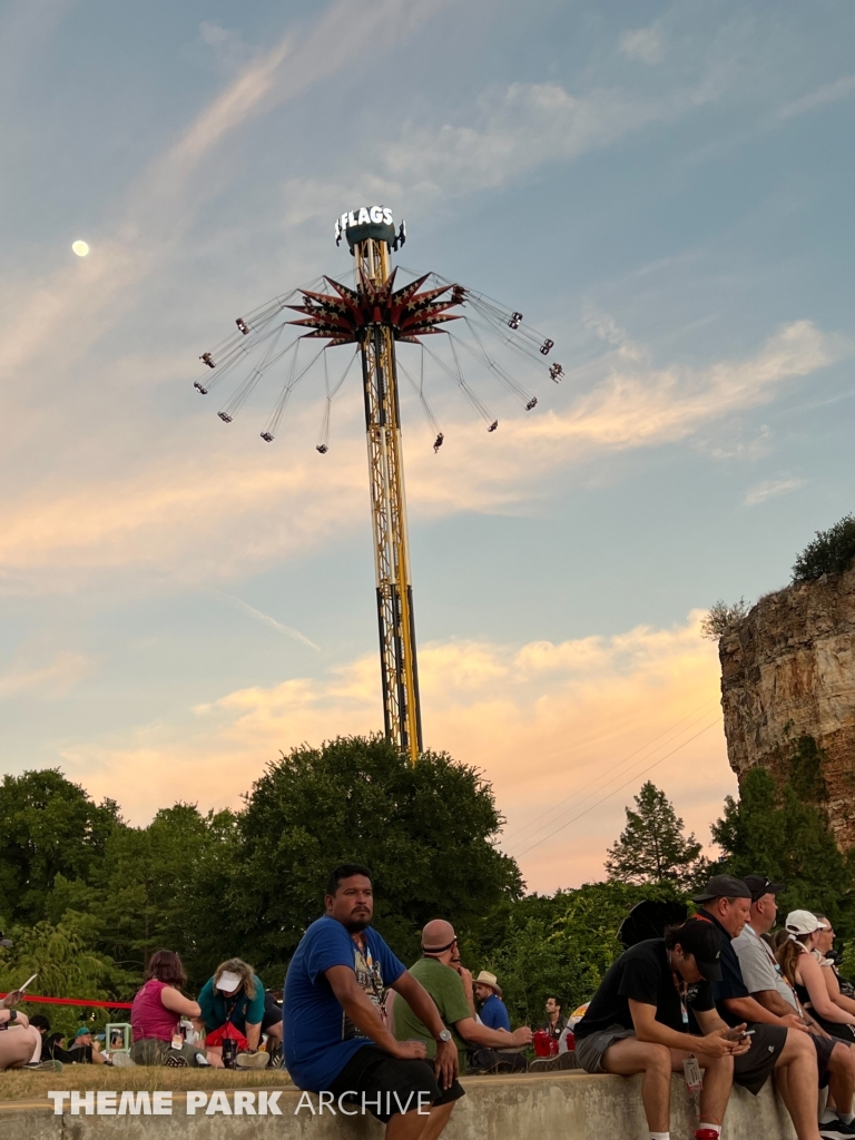 Sky Screamer at Six Flags Fiesta Texas | Theme Park Archive