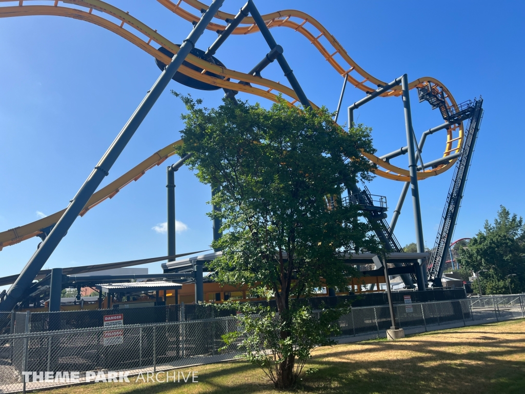 Batman The Ride at Six Flags Fiesta Texas