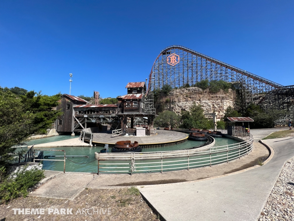 Iron Rattler at Six Flags Fiesta Texas