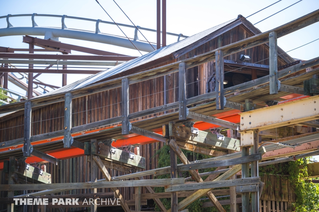 Road Runner Express at Six Flags Fiesta Texas