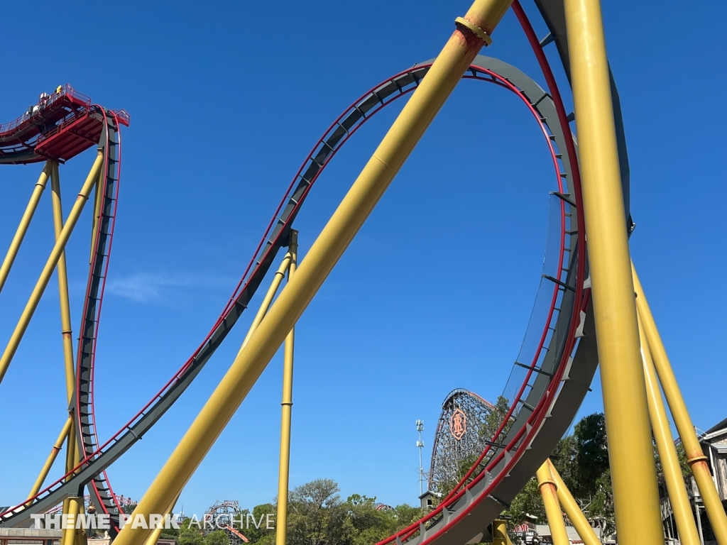 Dr. Diabolical's Cliffhanger at Six Flags Fiesta Texas