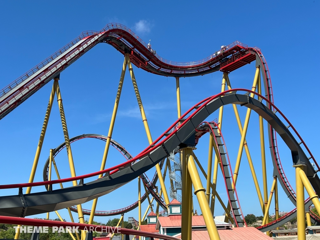 Dr. Diabolical's Cliffhanger at Six Flags Fiesta Texas