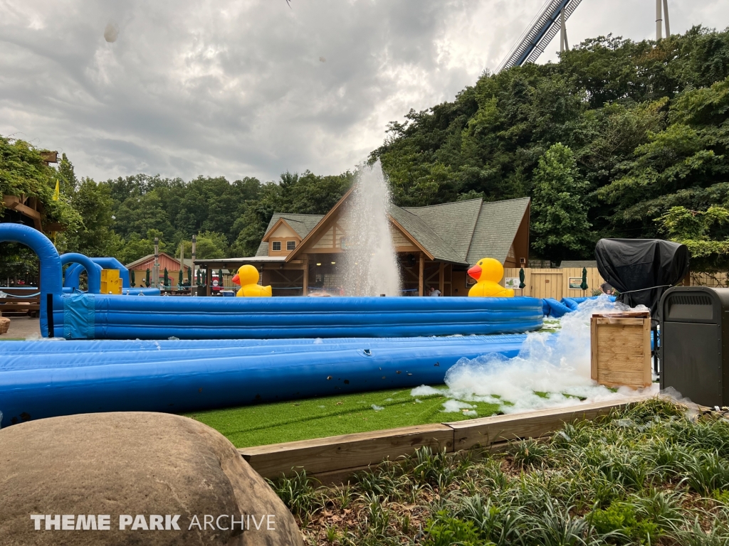 Plaza at Wilderness Pass at Dollywood