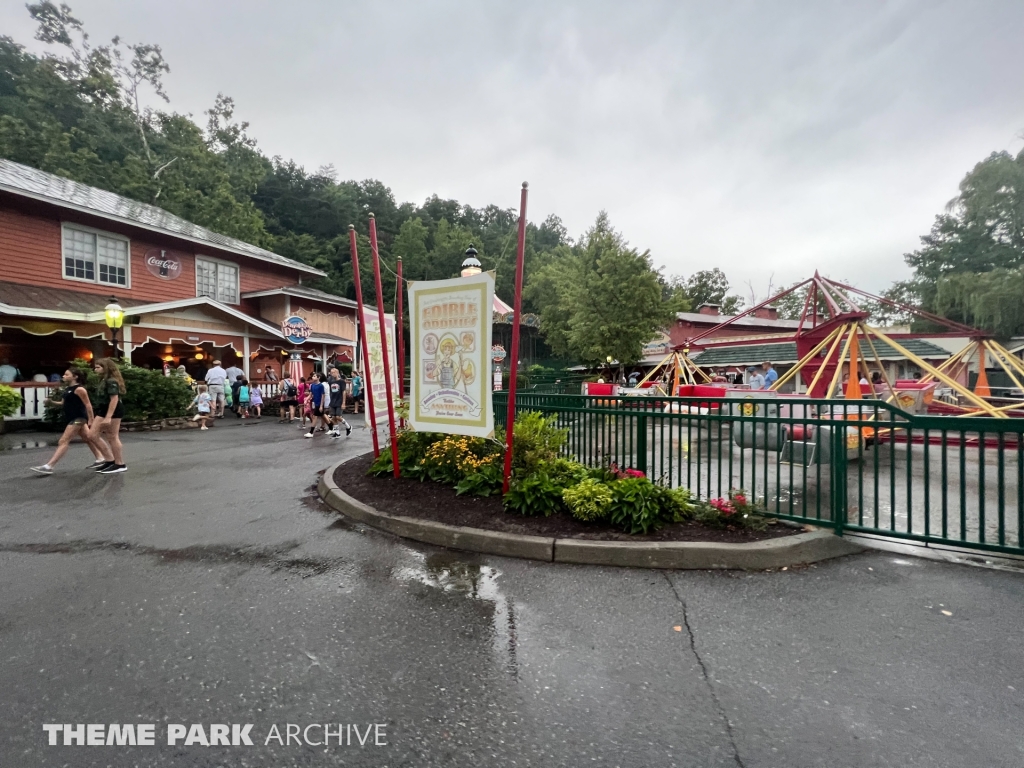 Scrambler at Dollywood