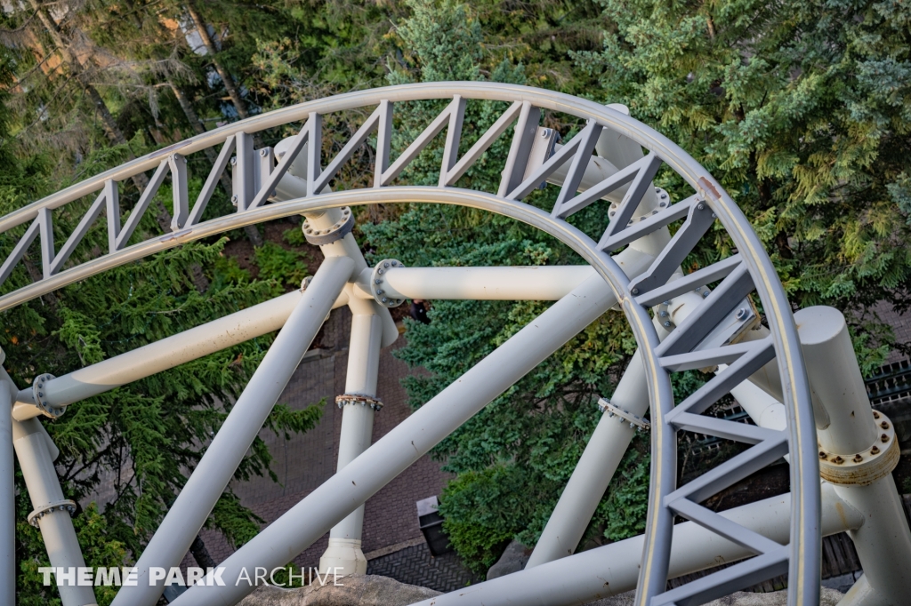 Wonder Mountain's Guardian at Canada's Wonderland