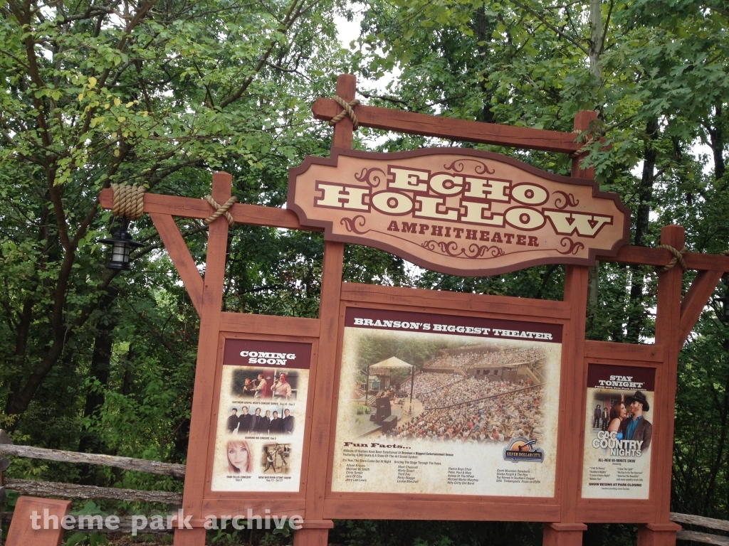 Echo Hollow Amphitheater at Silver Dollar City