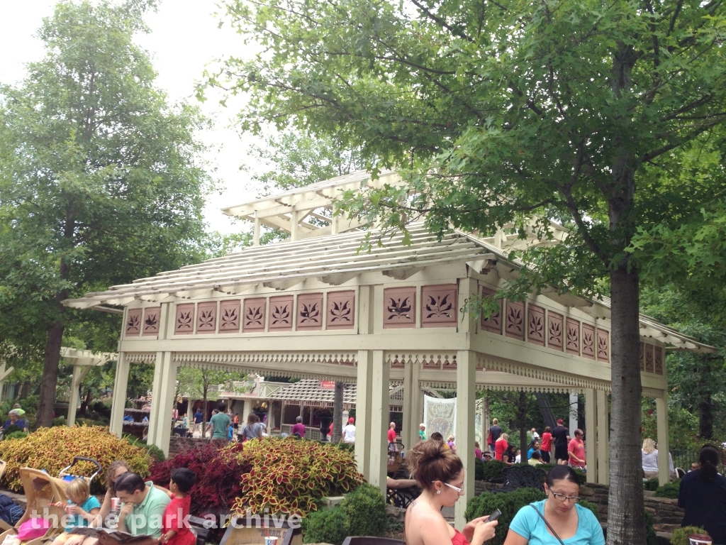 The Grand Exposition at Silver Dollar City