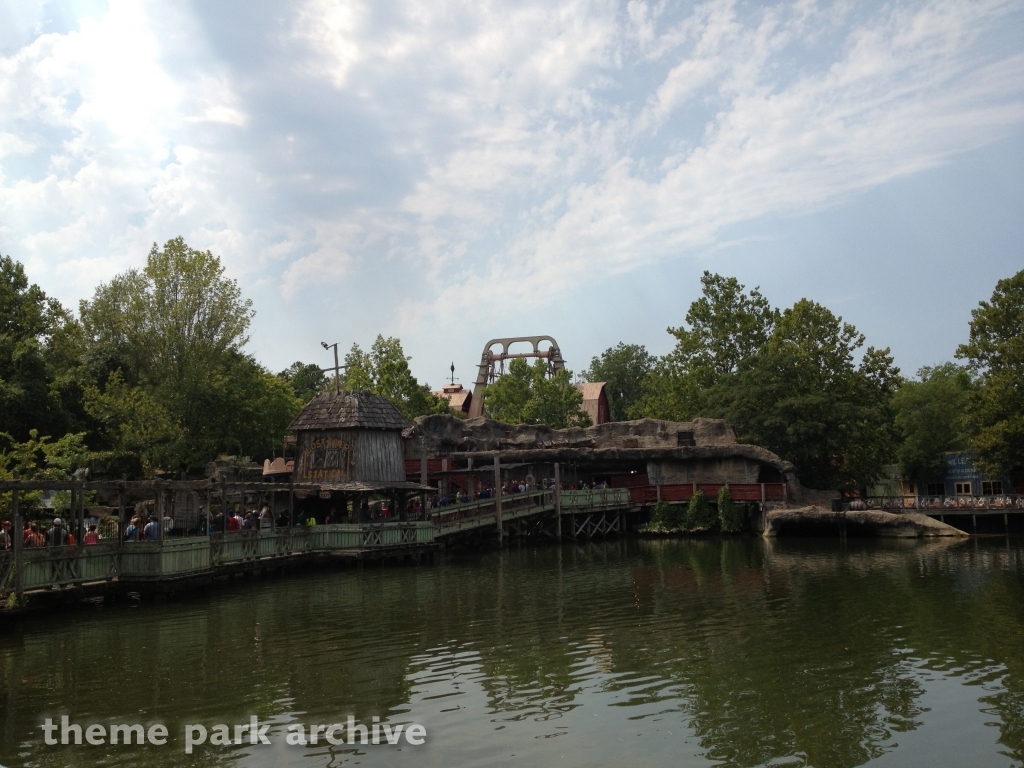 Riverfront at Silver Dollar City