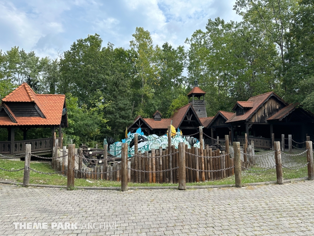 Hurricane Cove at Marineland