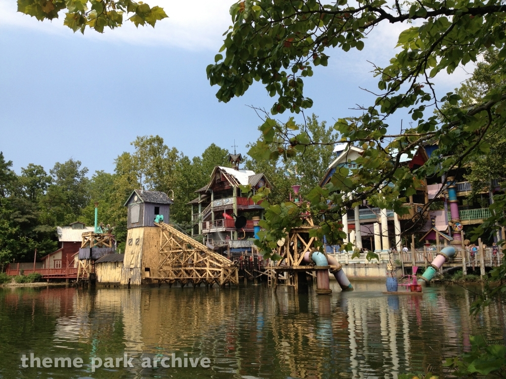 Geyser Gulch at Silver Dollar City