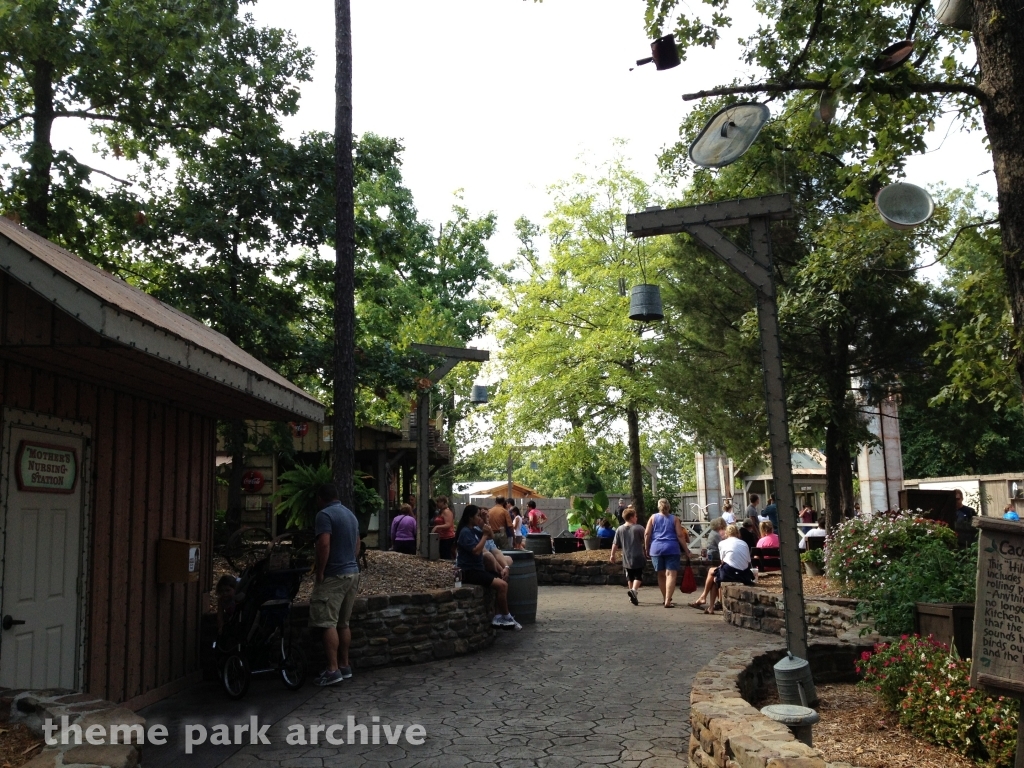 Wilson's Farm at Silver Dollar City