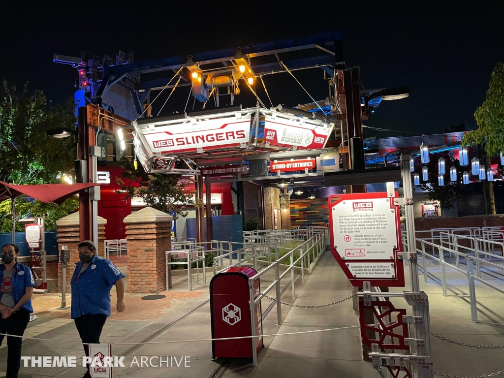 WEB SLINGERS: A Spiderman Adventure at Disney California Adventure