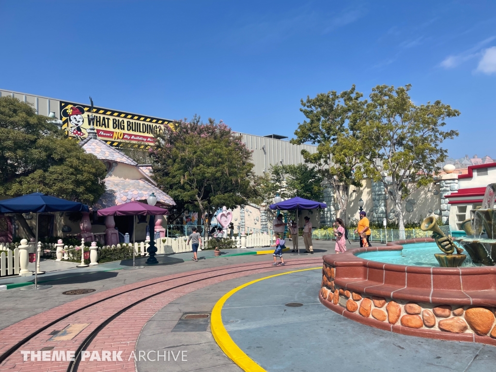 Mickey & Minnie's Runaway Railway at Disney California Adventure