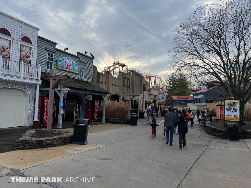 Coyote Creek at Six Flags America