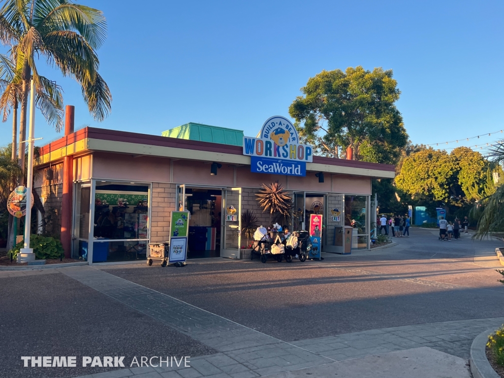 Games Entertainment Center at SeaWorld San Diego