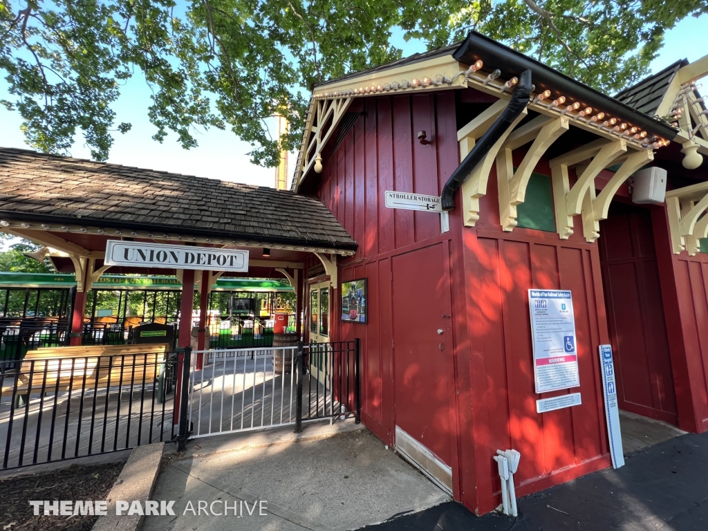 Worlds of Fun Railroad at Worlds of Fun