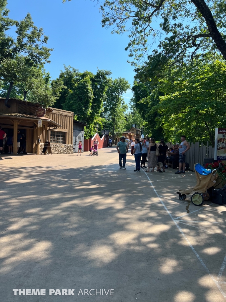 Valley Road at Silver Dollar City