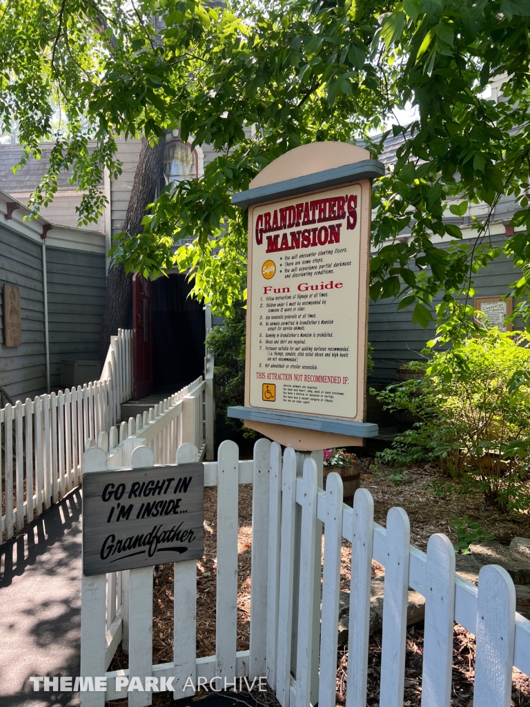 Grandfather's Mansion at Silver Dollar City