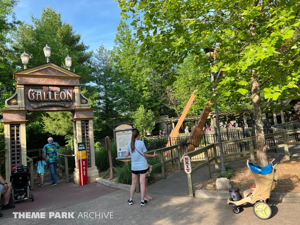 The Mighty Galleon at Silver Dollar City