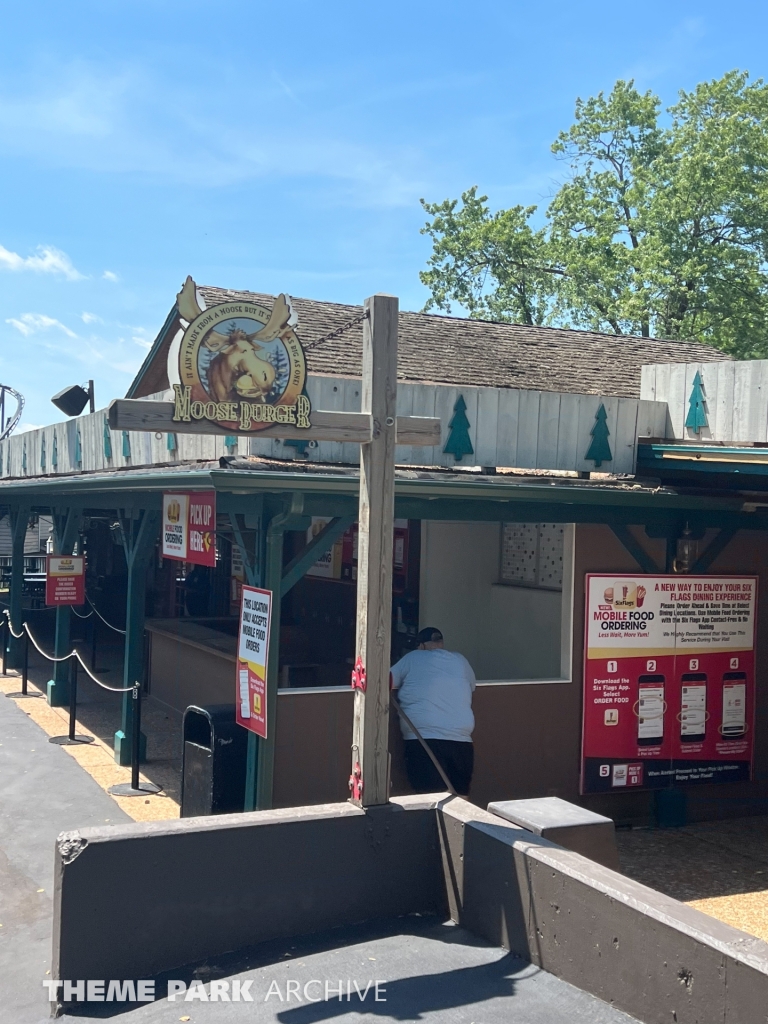 Gateway to the West at Six Flags St. Louis