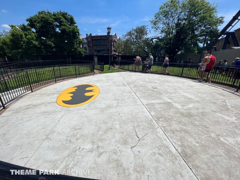 Batman The Ride at Six Flags St. Louis