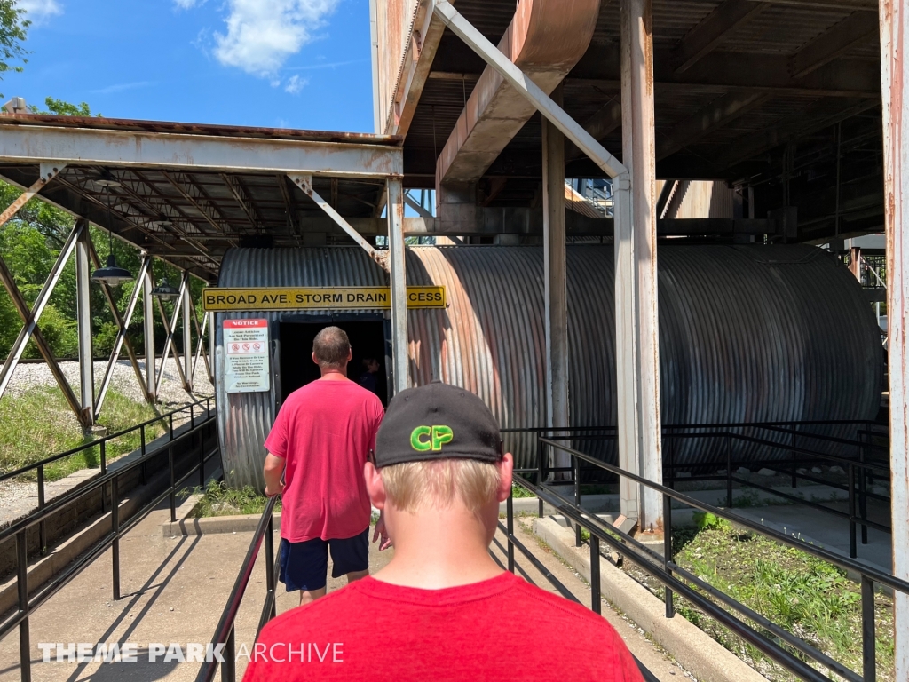 Batman The Ride at Six Flags St. Louis