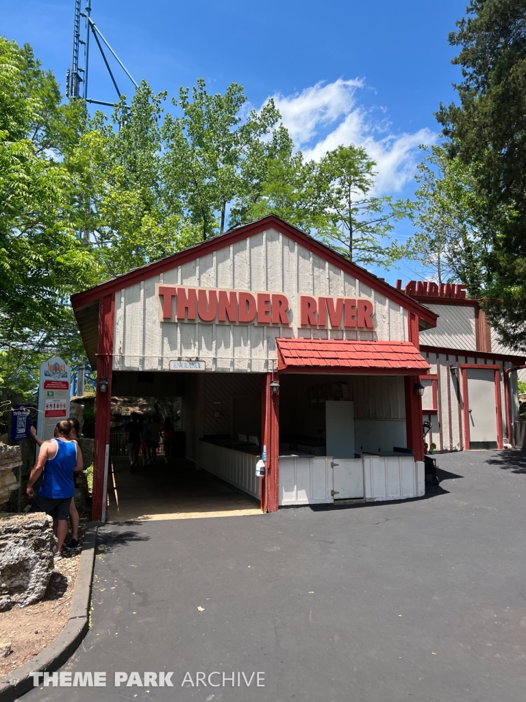 Thunder River at Six Flags St. Louis