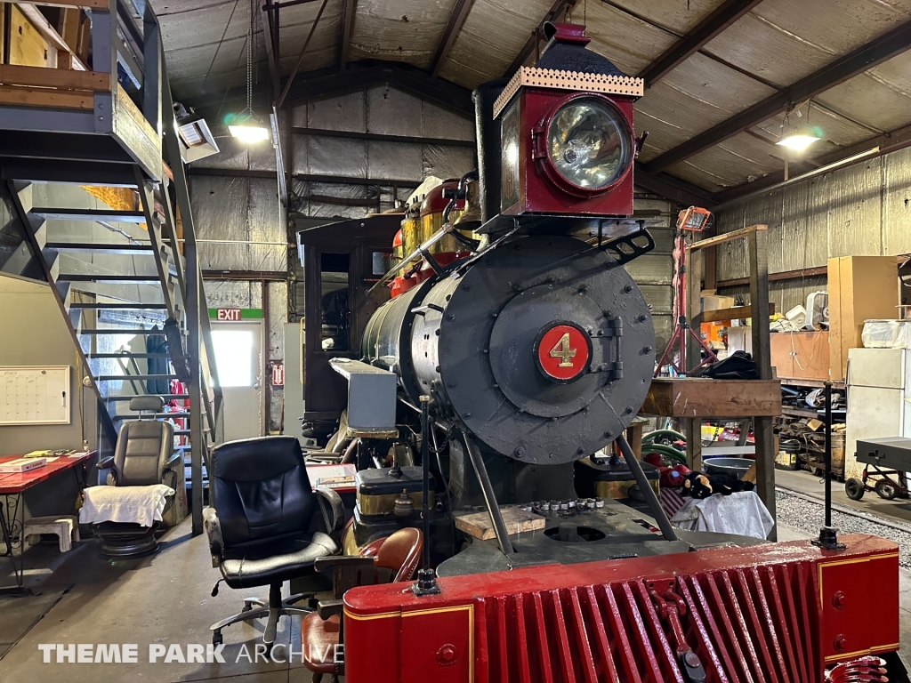 CP & LE Railroad at Cedar Point