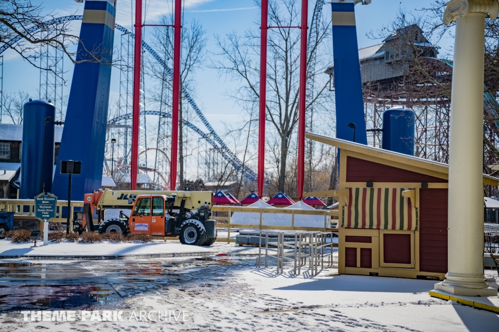 Skyhawk at Cedar Point