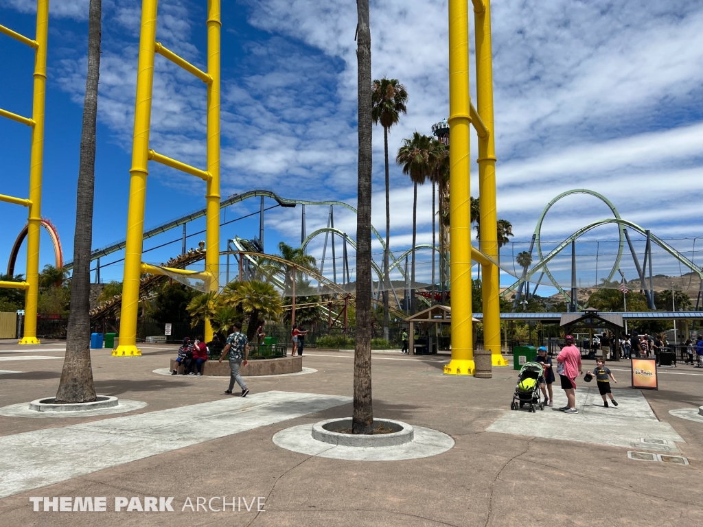 Entrance at Six Flags Discovery Kingdom