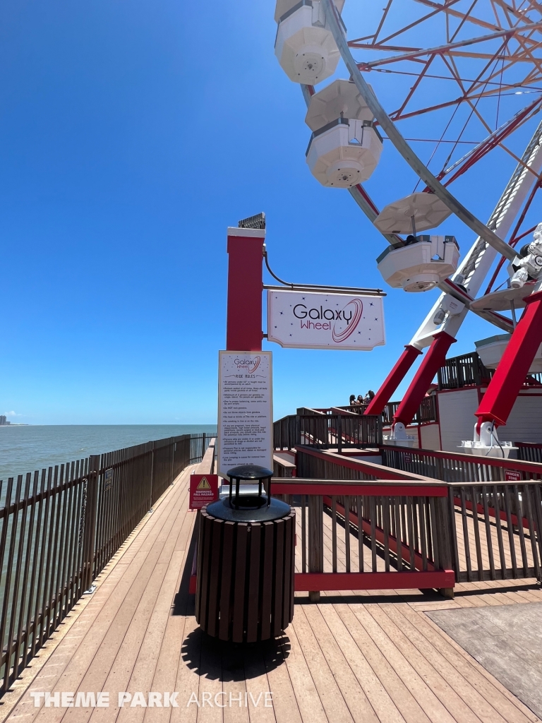 Galaxy Wheel at Galveston Island Historic Pleasure Pier