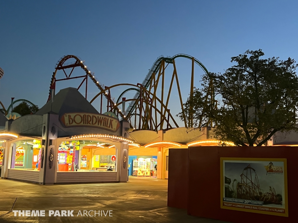 Wonder Woman: Flight of Courage at Six Flags Magic Mountain