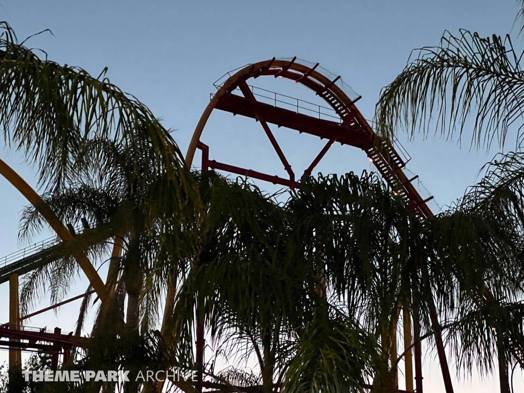 Wonder Woman: Flight of Courage at Six Flags Magic Mountain