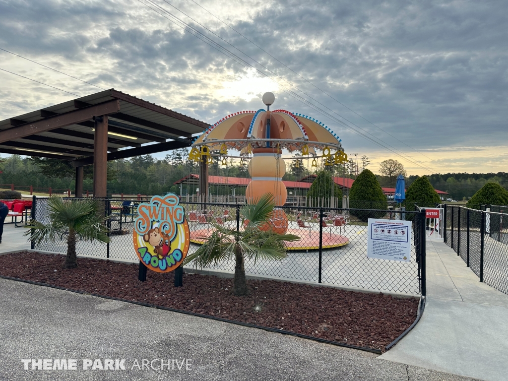 Swing Around at Fun Spot America Atlanta