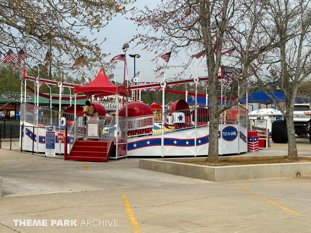 Tilt a Whirl at Fun Spot America Atlanta