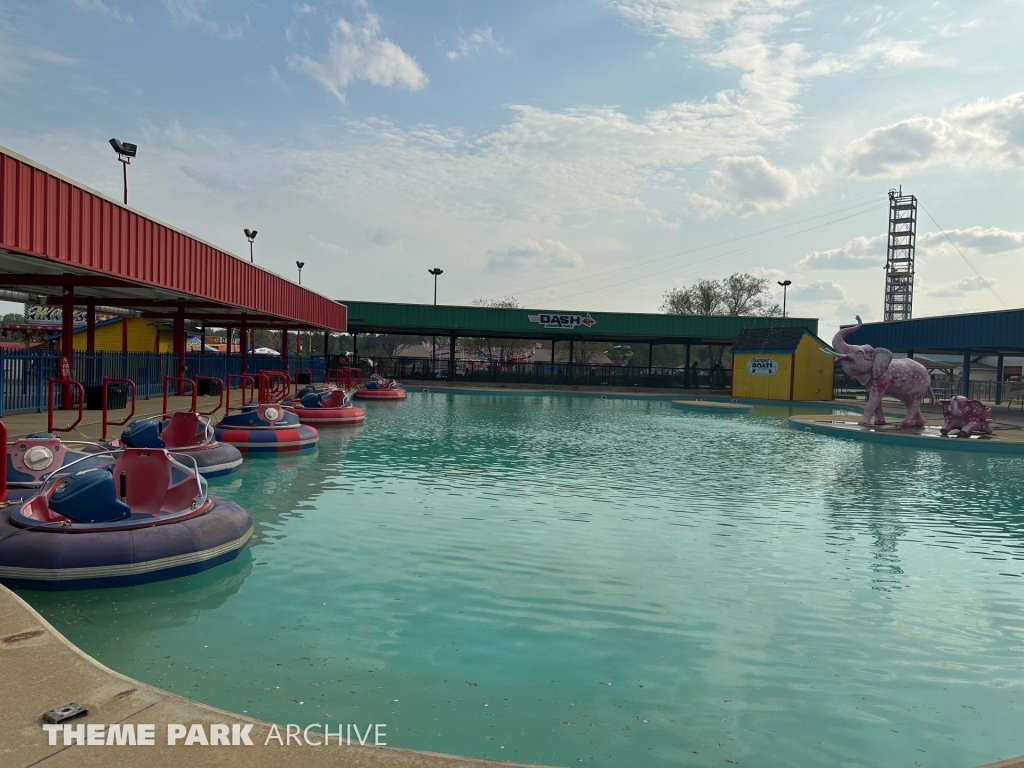 Bumper Boats at Fun Spot America Atlanta