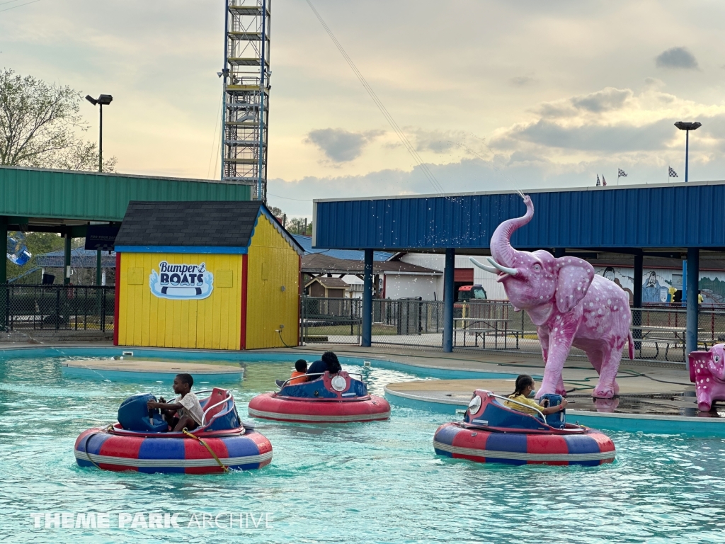 Bumper Boats at Fun Spot America Atlanta