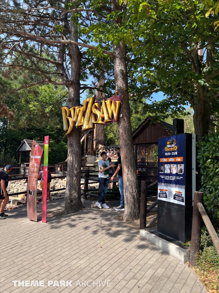 Buzzsaw at Walibi Belgium