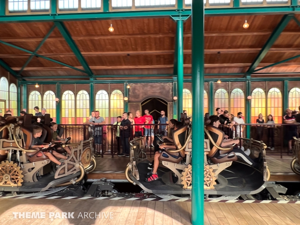 Ride to Happiness at Plopsaland De Panne