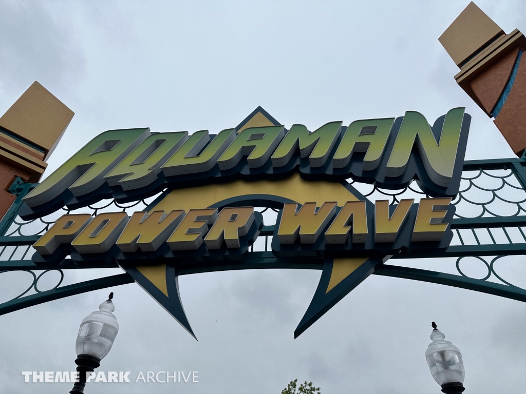 Aquaman: Power Wave at Six Flags Over Texas