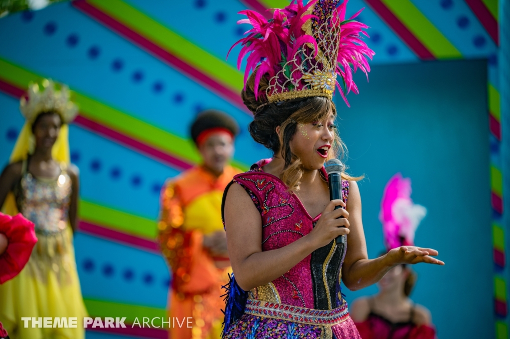 Grand Carnivale at Carowinds