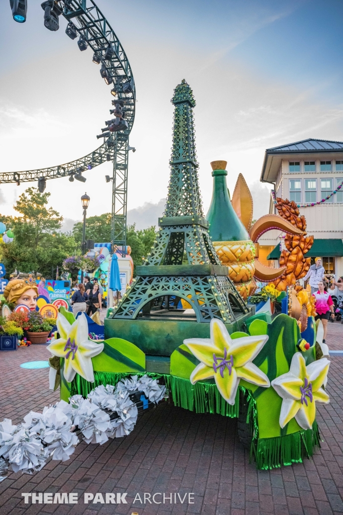 Grand Carnivale at Carowinds